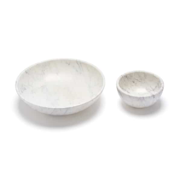 marble-produce-bowl-beside-key-bowl